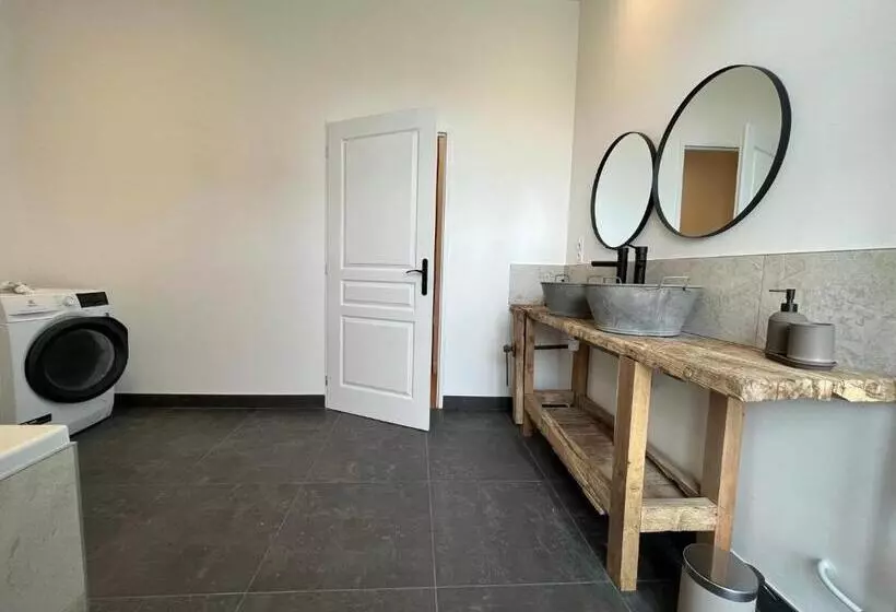 Aamiaismajoitus (B&B) Gite Du Prieuré