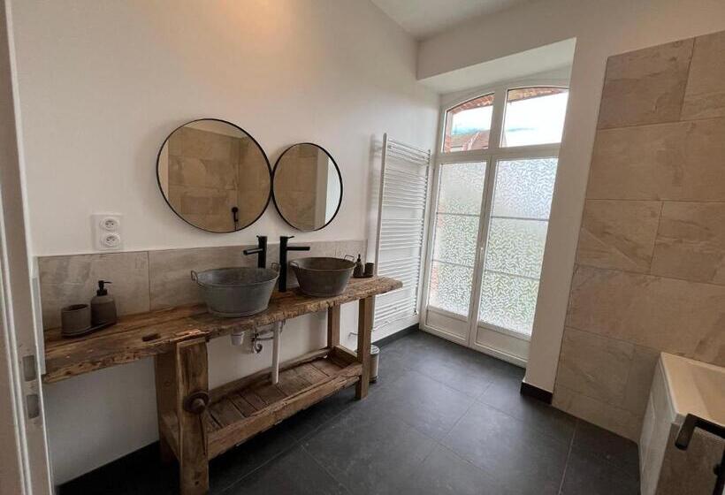 住宿加早餐  Gite Du Prieuré