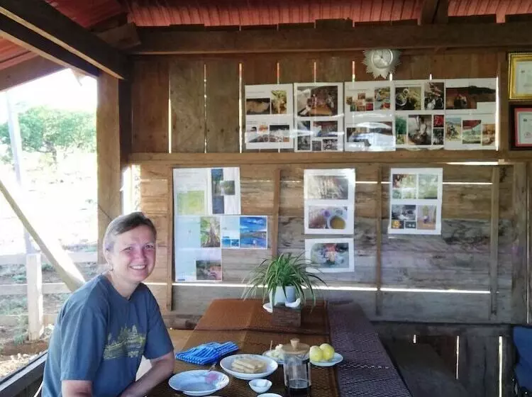 Aamiaismajoitus (B&B) La Villa Hortensia Mondulkiri