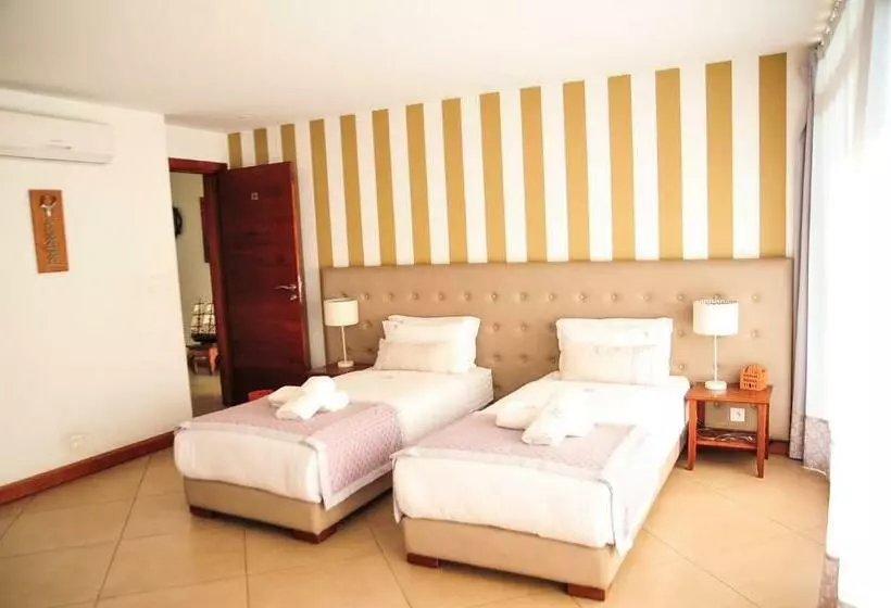 تختخواب و صبحانه Maison Vue Royale Andohalo