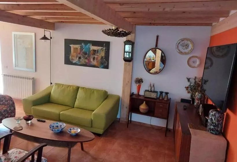 Aamiaismajoitus (B&B) Sotam Country House En342