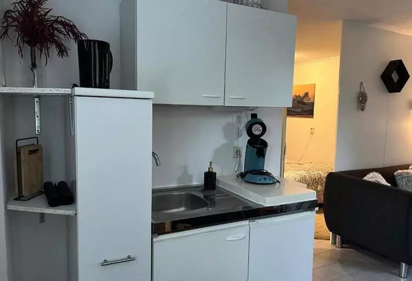 Aamiaismajoitus (B&B) Waves