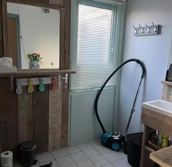 Aamiaismajoitus (B&B) Waves