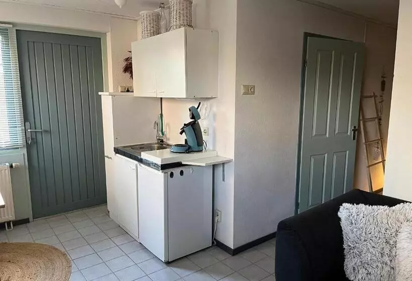 Aamiaismajoitus (B&B) Waves