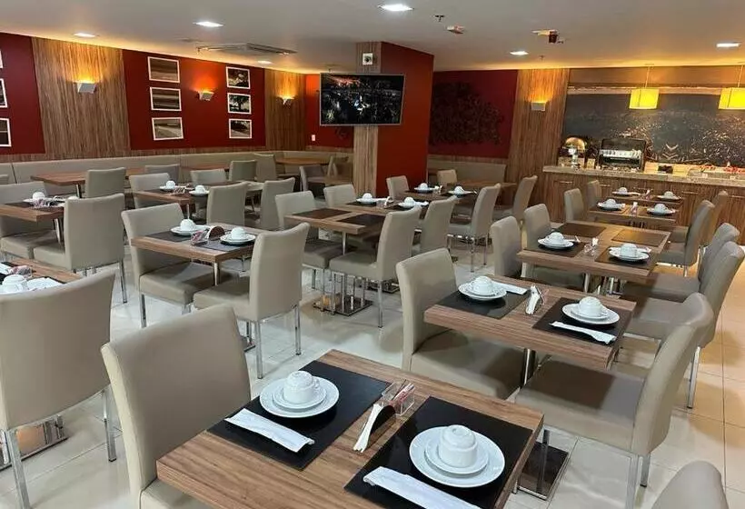 Hotelli Linhares Design