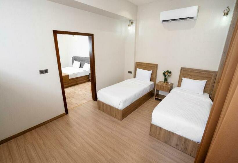 ホテル Al Yarmouk International