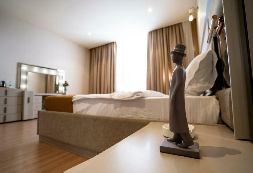 ホテル Al Yarmouk International