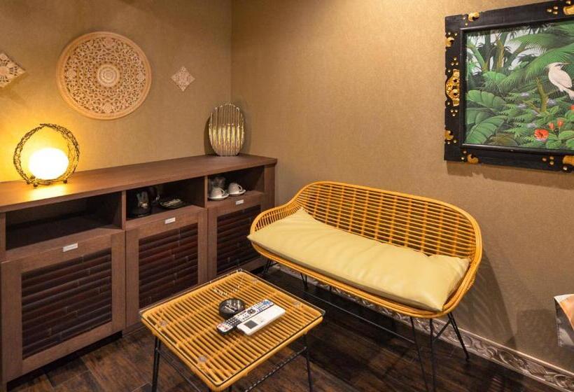 Hotel Balibali 伊勢佐木