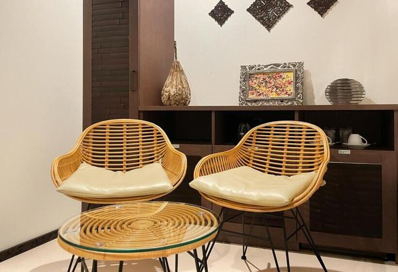 Hotel Balibali 伊勢佐木