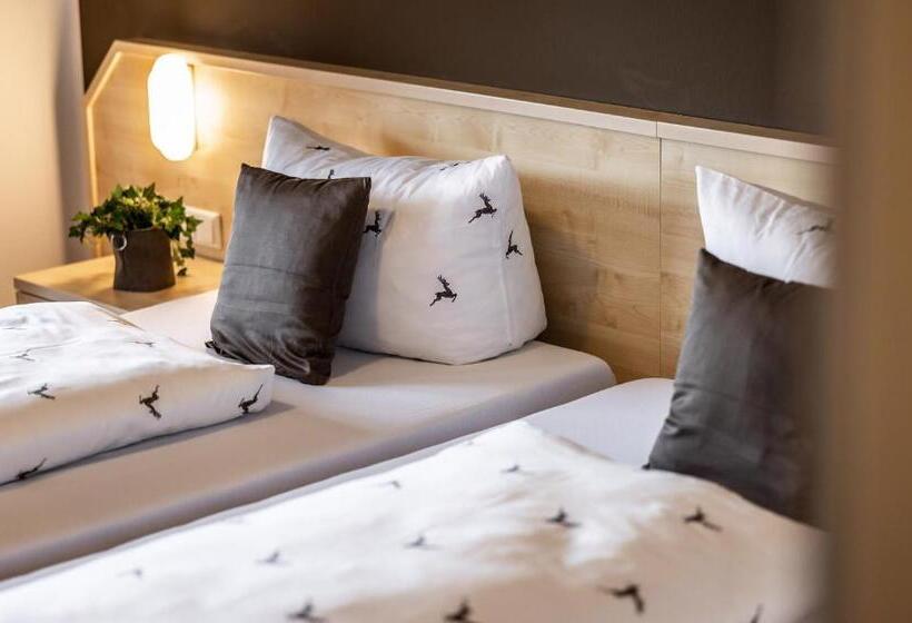 Отель Brauereigasthof Hofmark