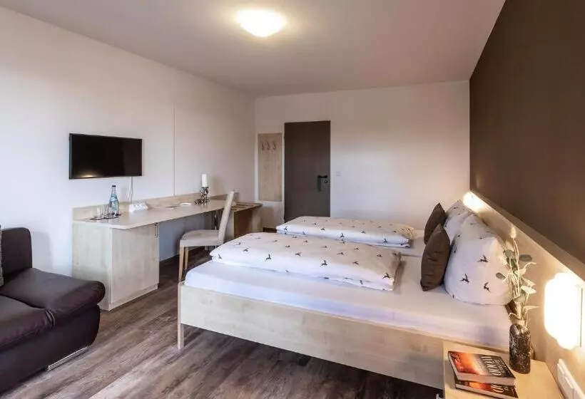 Hotelli Brauereigasthof Hofmark