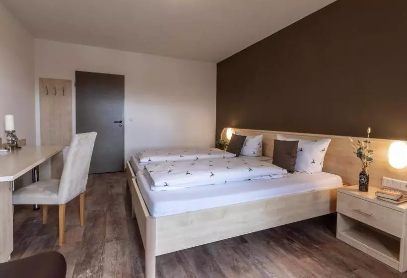 Hotelli Brauereigasthof Hofmark