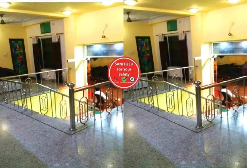 Hotelli Goroomgo Kashi Inn Varanasi Near Railway Station