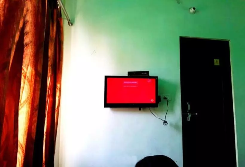 Hotelli Goroomgo Kashi Inn Varanasi Near Railway Station