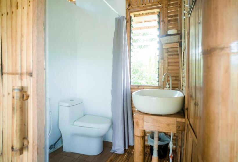 בית מלון כפרי Ocean Green Eco Lodge