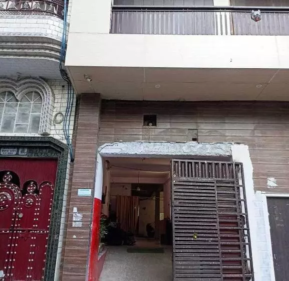 هتل O Kl Khari Near Ashoka Park Mein Metro
