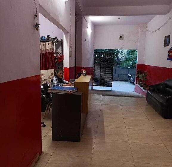 בית מלון כפרי O Kl Khari Near Ashoka Park Mein Metro