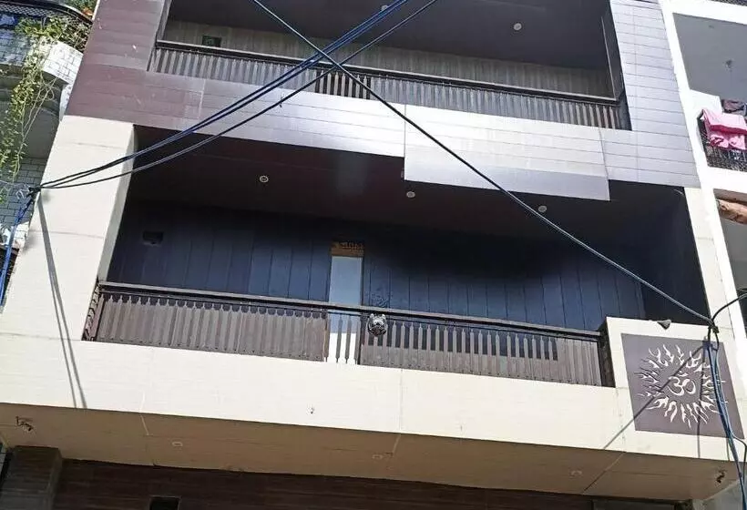 هتل O Kl Khari Near Ashoka Park Mein Metro