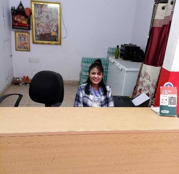 בית מלון כפרי O Kl Khari Near Ashoka Park Mein Metro