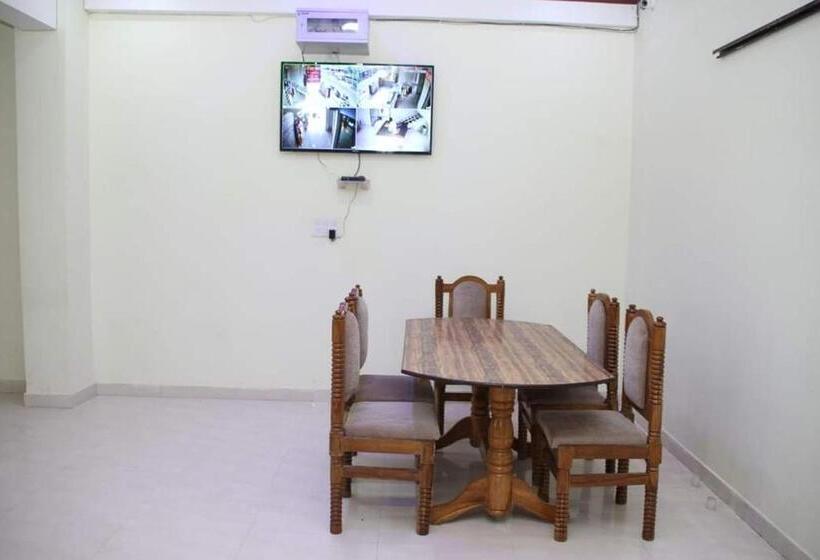 호텔 Shri Ram Bhavan