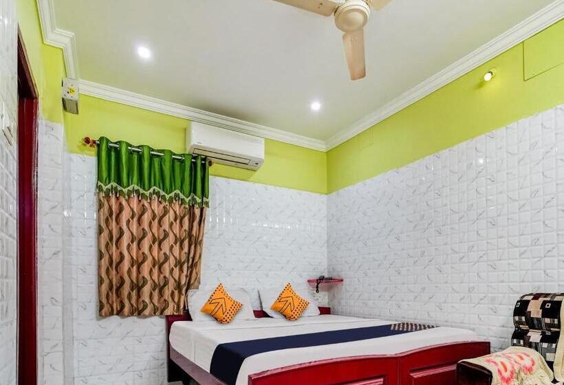 هتل Spot On Madhavi Residency & Lodge