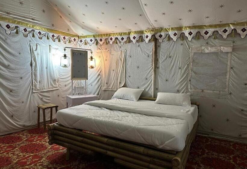 Modhera Sunrise Resort   Tents Bhungas Jungle Restaurants & Candlelight Dining