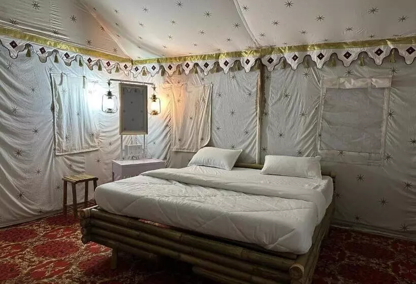 Modhera Sunrise Resort   Tents Bhungas Jungle Restaurants & Candlelight Dining