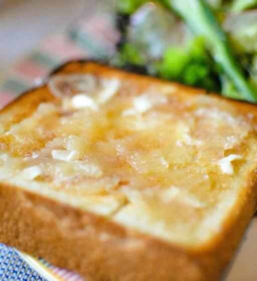 Pension 深々 Books&stay シンシンブックスアンドステイ