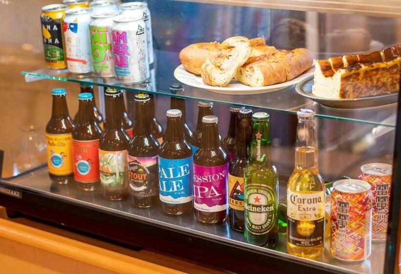 Pension 深々 Books&stay シンシンブックスアンドステイ