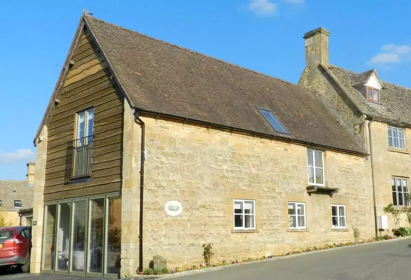 ペンション Cotswold Charm George Barn
