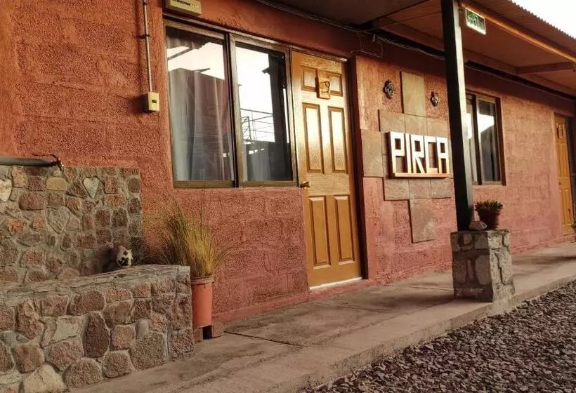 ペンション Pirca Hostal