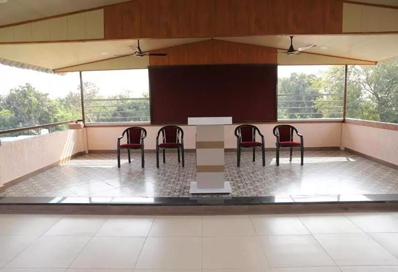 Raaj Resort