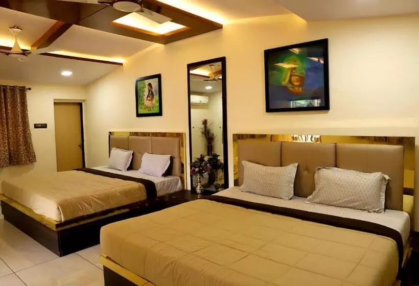 Raaj Resort