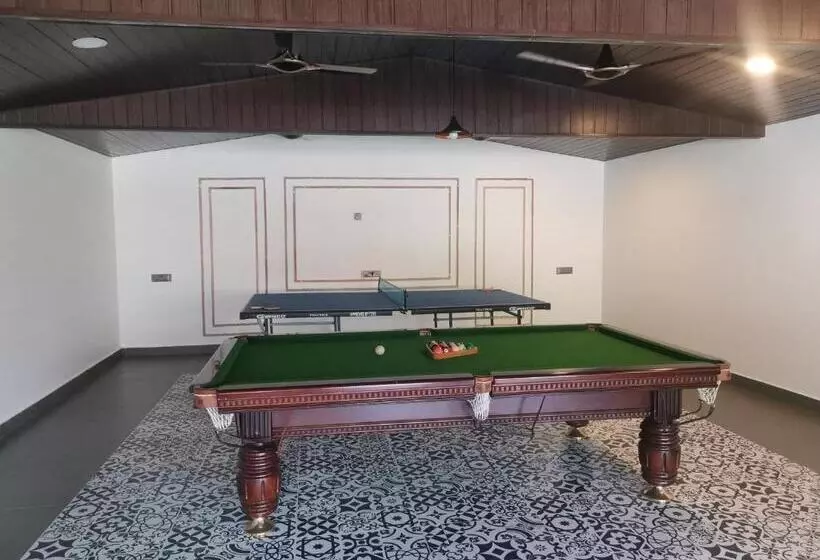 Raaj Resort