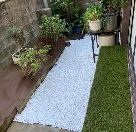 Season Guest House In Nishi Shinjuku 100 Square Meters, 4 Bedrooms, 2 Living Rooms