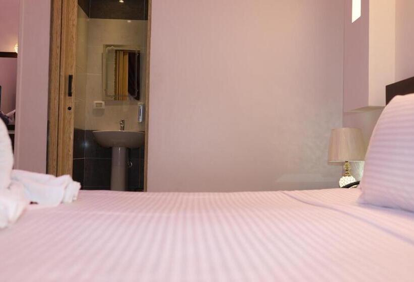 هاستل New Midtown