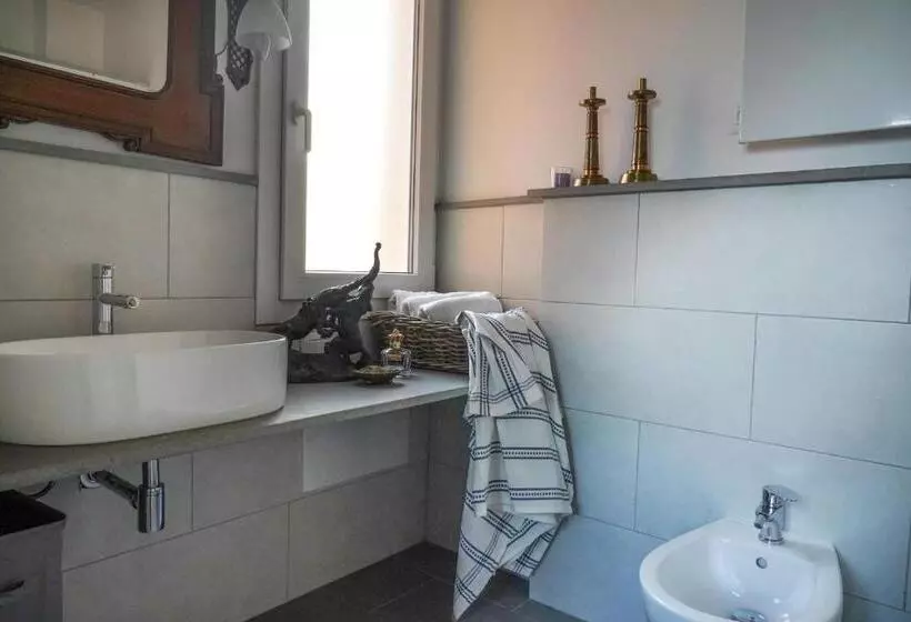 Aamiaismajoitus (B&B) Corte Cantoni