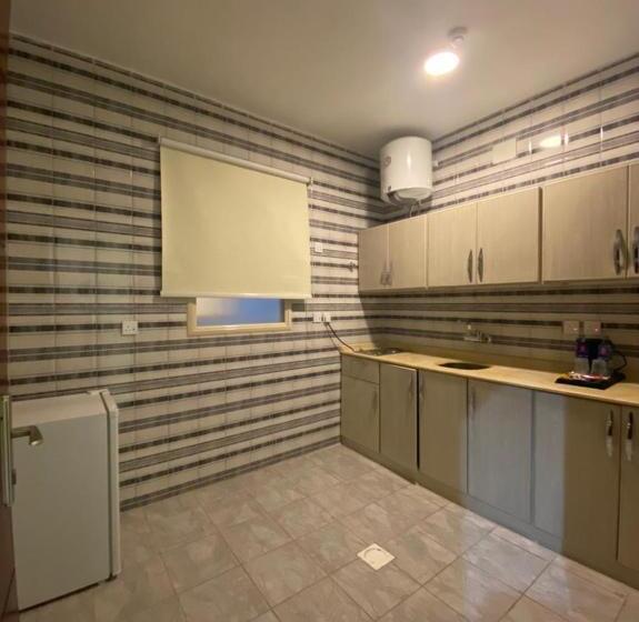 فندق القصر المطار