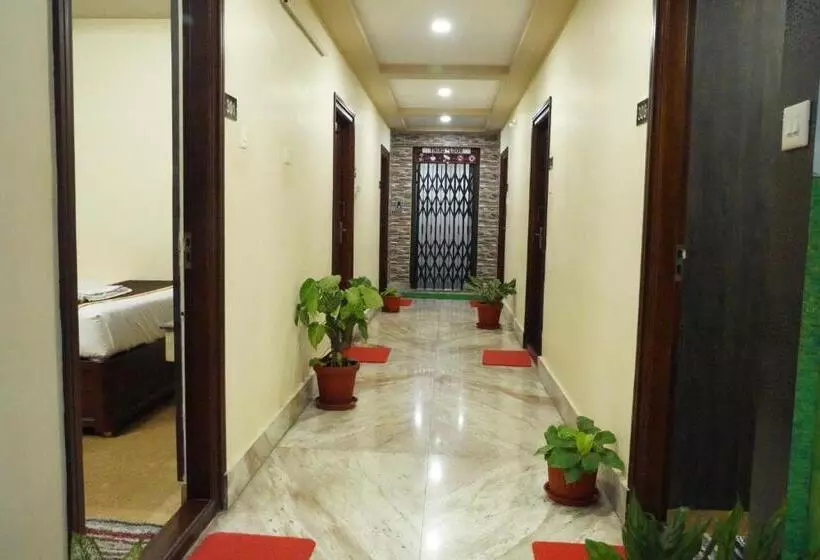 Hotelli Bhimas Residency