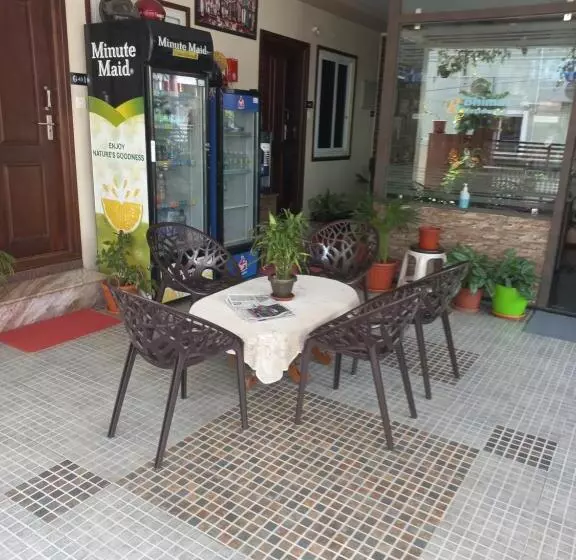 Hotelli Bhimas Residency