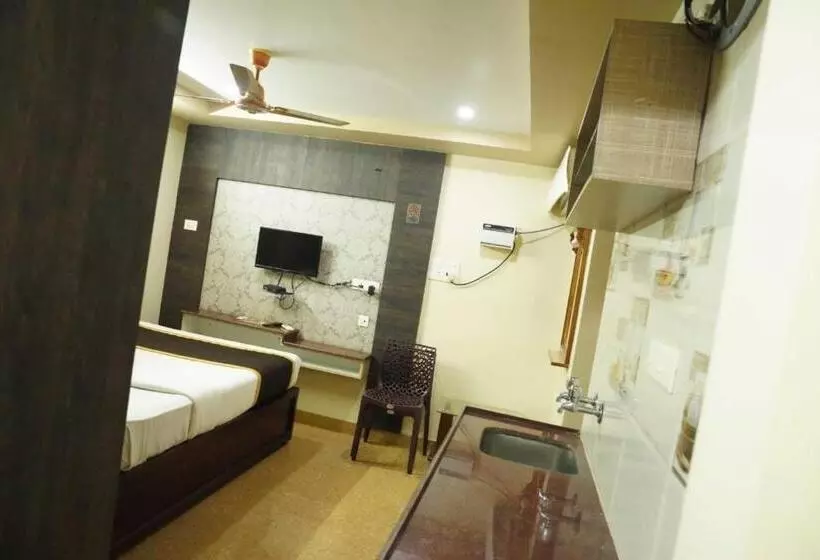 Hotelli Bhimas Residency