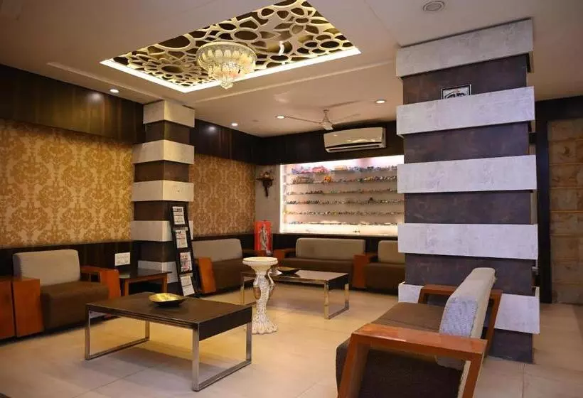 Hotelli Center Point