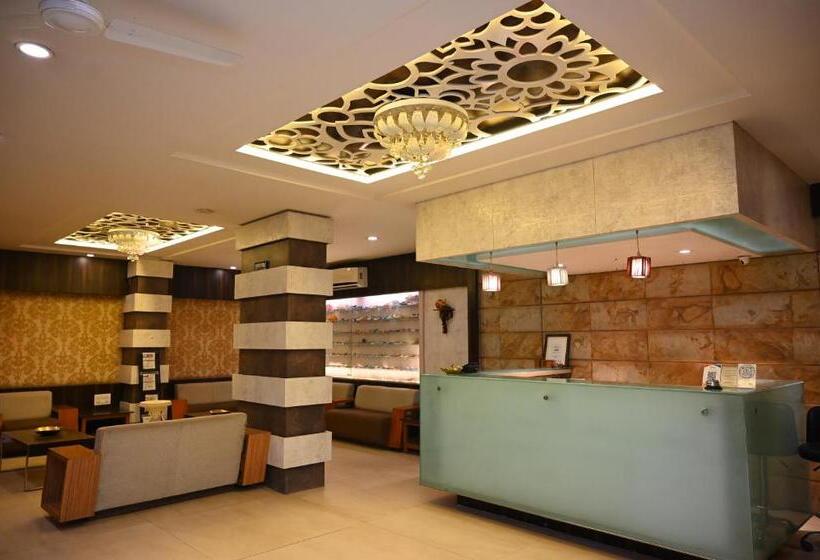 ホテル Center Point