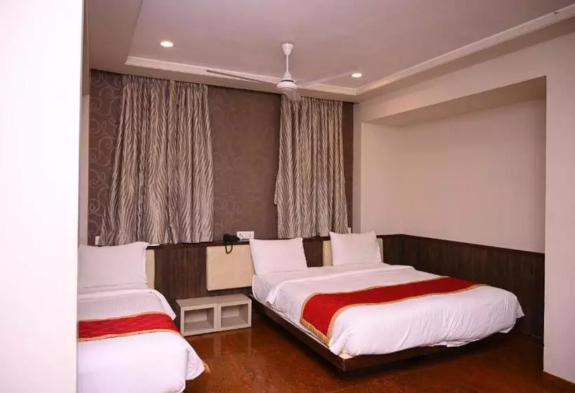 Hotelli Center Point