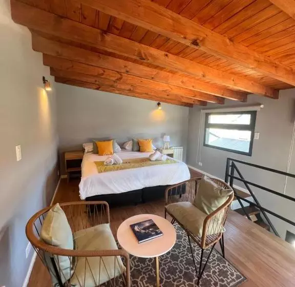 ホテル Desierto Suites