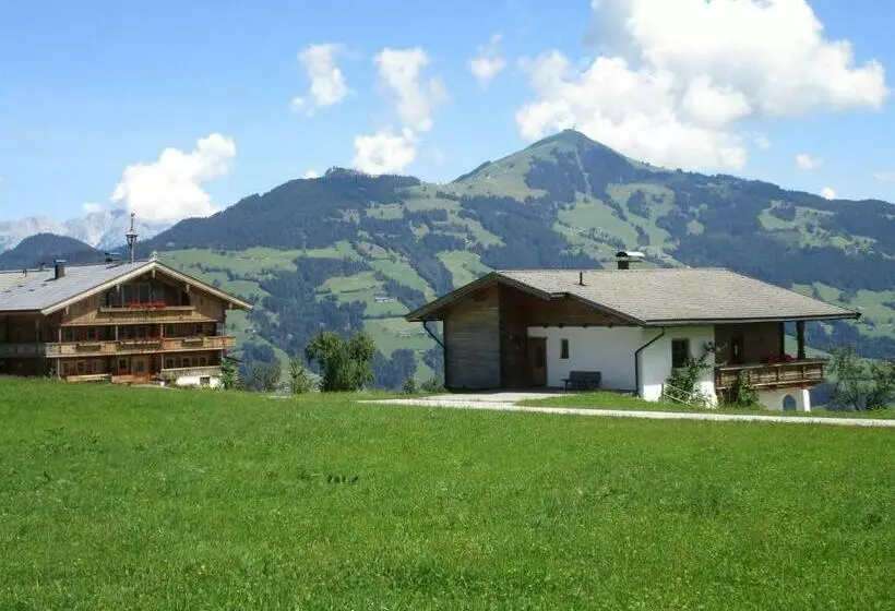 ホテル Ferienwohnung Simmern
