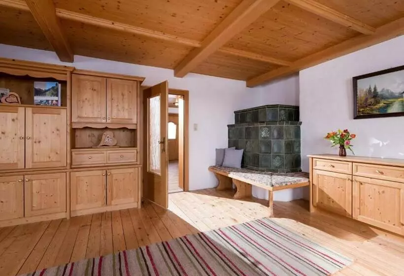 ホテル Ferienwohnung Simmern