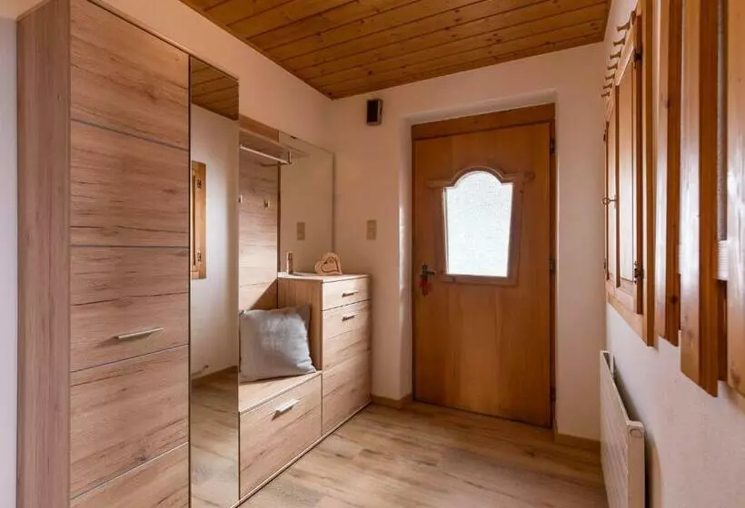 ホテル Ferienwohnung Simmern