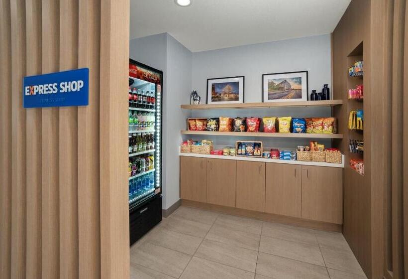 هتل Holiday Inn Express Hattiesburg West Univ Area