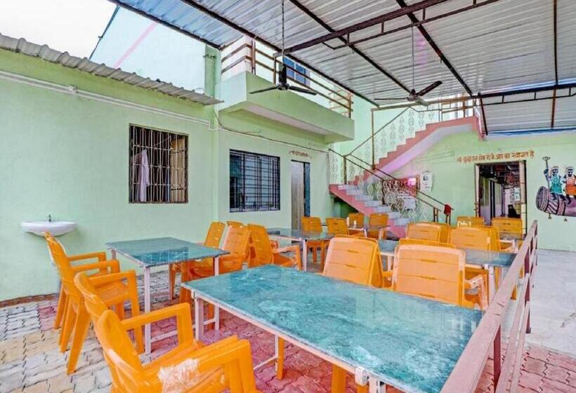 Hotel Vrundavan Resort, Narmada